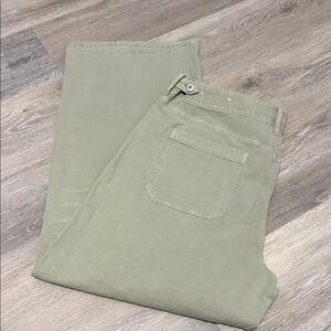 American Eagle Outfitters Women's Sage Stovepipe Jeans